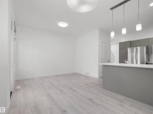 #9 7110 Keswick Common Sw, Edmonton, AB 
