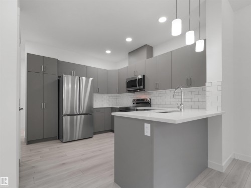 #9 7110 Keswick Common Sw, Edmonton, AB 