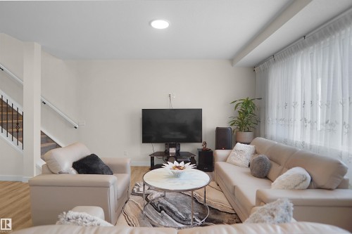 196 Edgewater Circle, Leduc, AB 