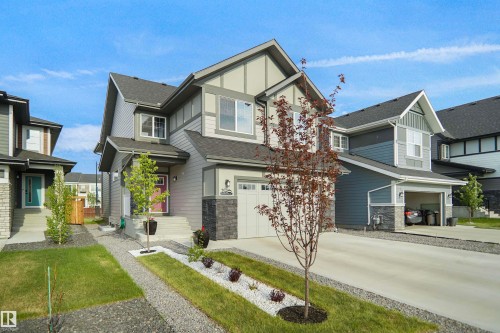 196 Edgewater Circle, Leduc, AB 