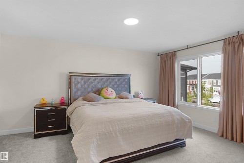 196 Edgewater Circle, Leduc, AB 