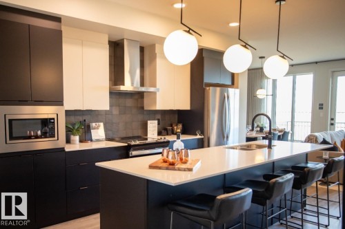 8331 224 Street Nw, Edmonton, AB 