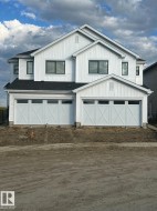 1723 8 Street NW  Edmonton, AB T6T 2X9