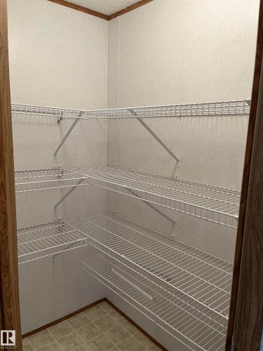 1 Willow Park Estates, Leduc, AB 