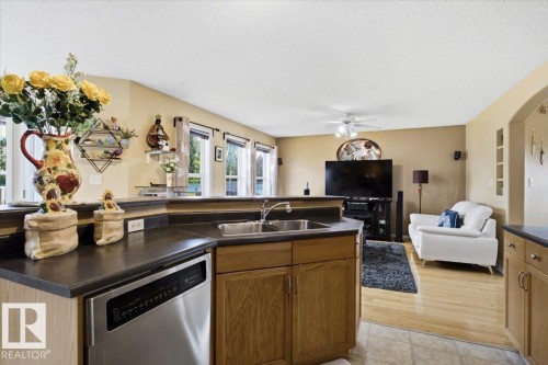 824 Barnes Link Sw, Edmonton, AB 