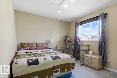 824 Barnes Link Sw, Edmonton, AB 
