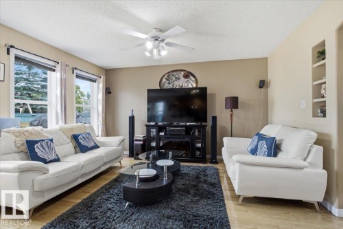 824 Barnes Link Sw, Edmonton, AB 
