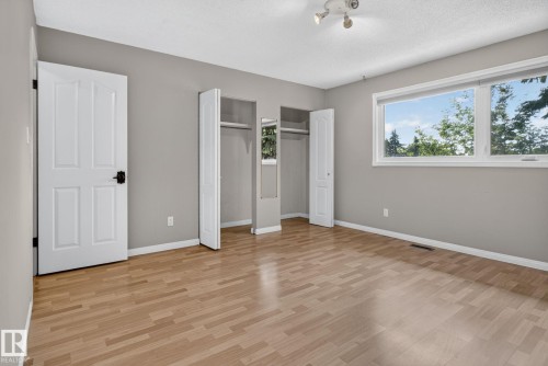 14703 58 Ave Nw, Edmonton, AB 
