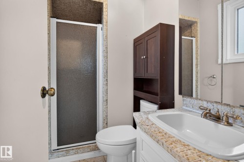 14703 58 Ave Nw, Edmonton, AB 