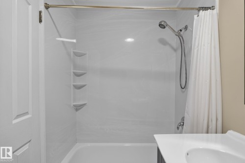 14703 58 Ave Nw, Edmonton, AB 