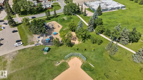 14703 58 Ave Nw, Edmonton, AB 