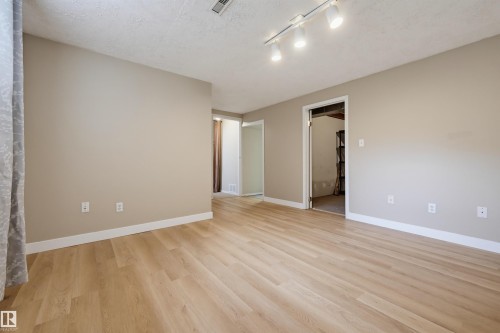 817 Erin Place Nw, Edmonton, AB 