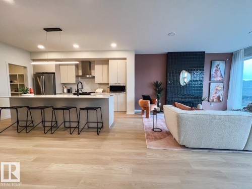 22616 85 Avenue Nw, Edmonton, AB 