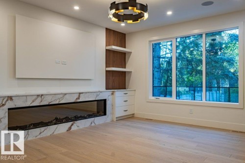 12306 39 Avenue Nw, Edmonton, AB 