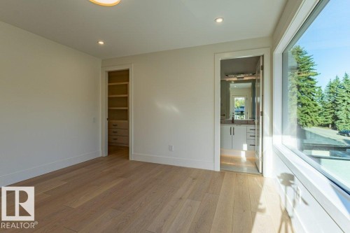 12306 39 Avenue Nw, Edmonton, AB 