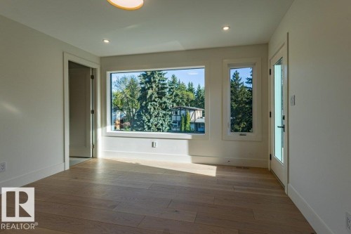 12306 39 Avenue Nw, Edmonton, AB 