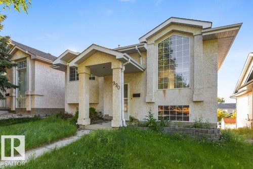 990 JIM COMMON DR   Sherwood Park, AB T8H 1V1