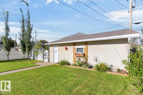 4310 52 Street, Leduc, AB 