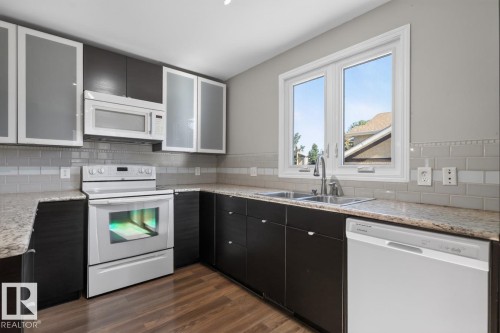 3524 51 Street Nw, Edmonton, AB 