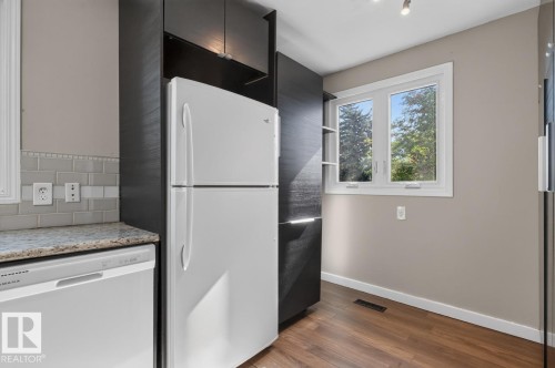 3524 51 Street Nw, Edmonton, AB 