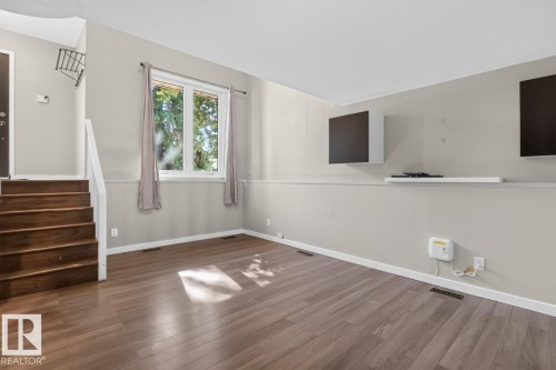 3524 51 Street Nw, Edmonton, AB 