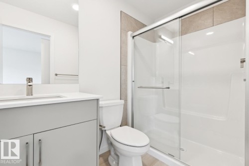 8148 228 Street Nw, Edmonton, AB 