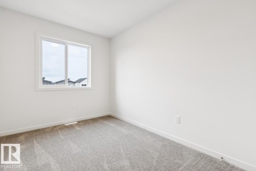 8148 228 Street Nw, Edmonton, AB 