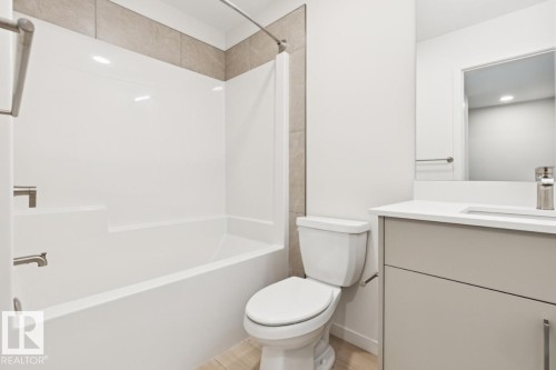 8148 228 Street Nw, Edmonton, AB 
