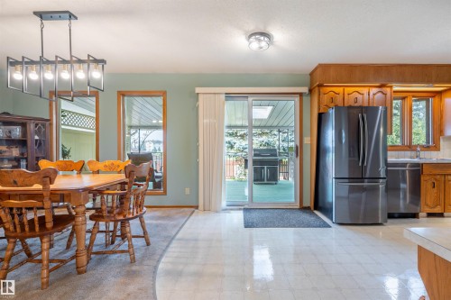 5825 52 Street, Wetaskiwin, AB - Indoor Photo Showing Dining Room