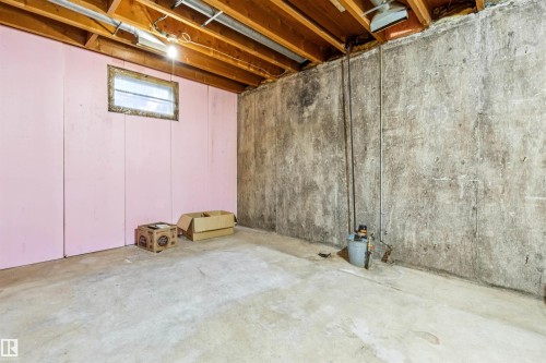 10916 151 Street Nw, Edmonton, AB 