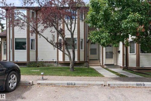 6163 38 Avenue Nw, Edmonton, AB 