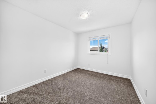 16524 135 Street Nw, Edmonton, AB 