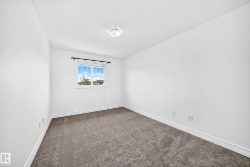 16524 135 Street Nw, Edmonton, AB 