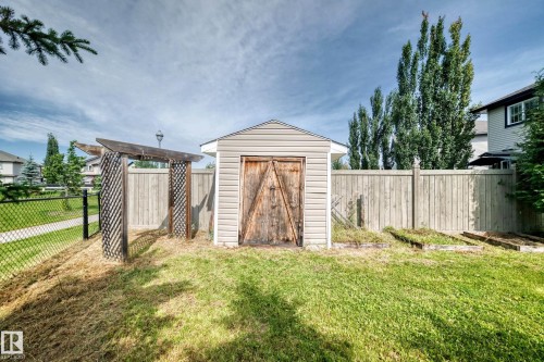 16524 135 Street Nw, Edmonton, AB 