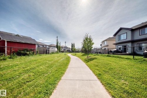 16524 135 Street Nw, Edmonton, AB 