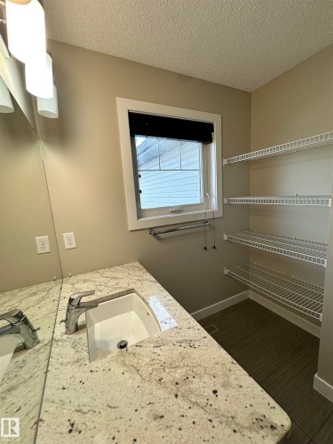 141 Sutton Close, Sherwood Park, AB 