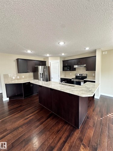 141 Sutton Close, Sherwood Park, AB 