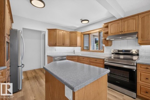 8515 56 Street Nw, Edmonton, AB 