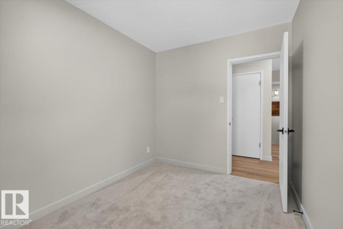 8515 56 Street Nw, Edmonton, AB 