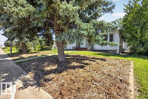 8515 56 Street Nw, Edmonton, AB 