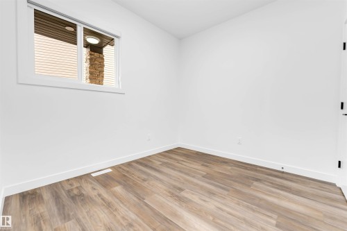1336 11 Avenue Nw, Edmonton, AB 