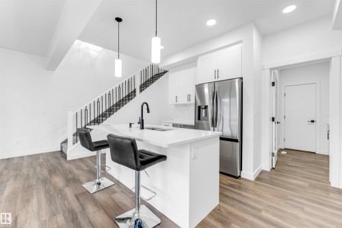 1336 11 Avenue Nw, Edmonton, AB 