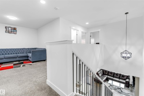 1336 11 Avenue Nw, Edmonton, AB 