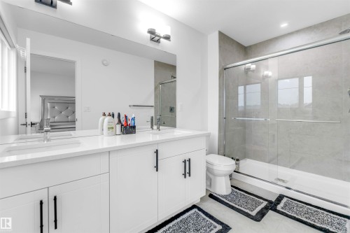1336 11 Avenue Nw, Edmonton, AB 