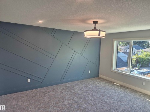 9515 75 Avenue Nw, Edmonton, AB 