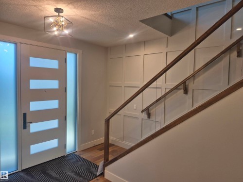 9515 75 Avenue Nw, Edmonton, AB 