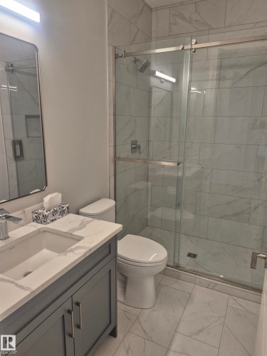 9515 75 Avenue Nw, Edmonton, AB 