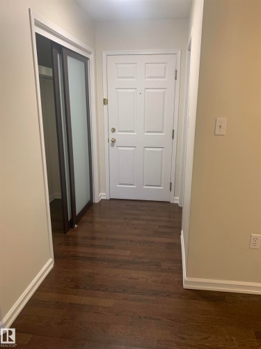 #305 11716 100 Av Nw, Edmonton, AB 