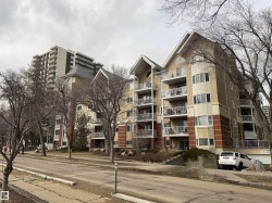 #305 11716 100 AV NW  Edmonton, AB T5K 2G3