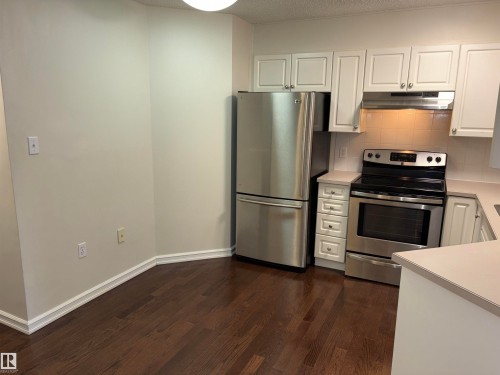 #305 11716 100 Av Nw, Edmonton, AB 
